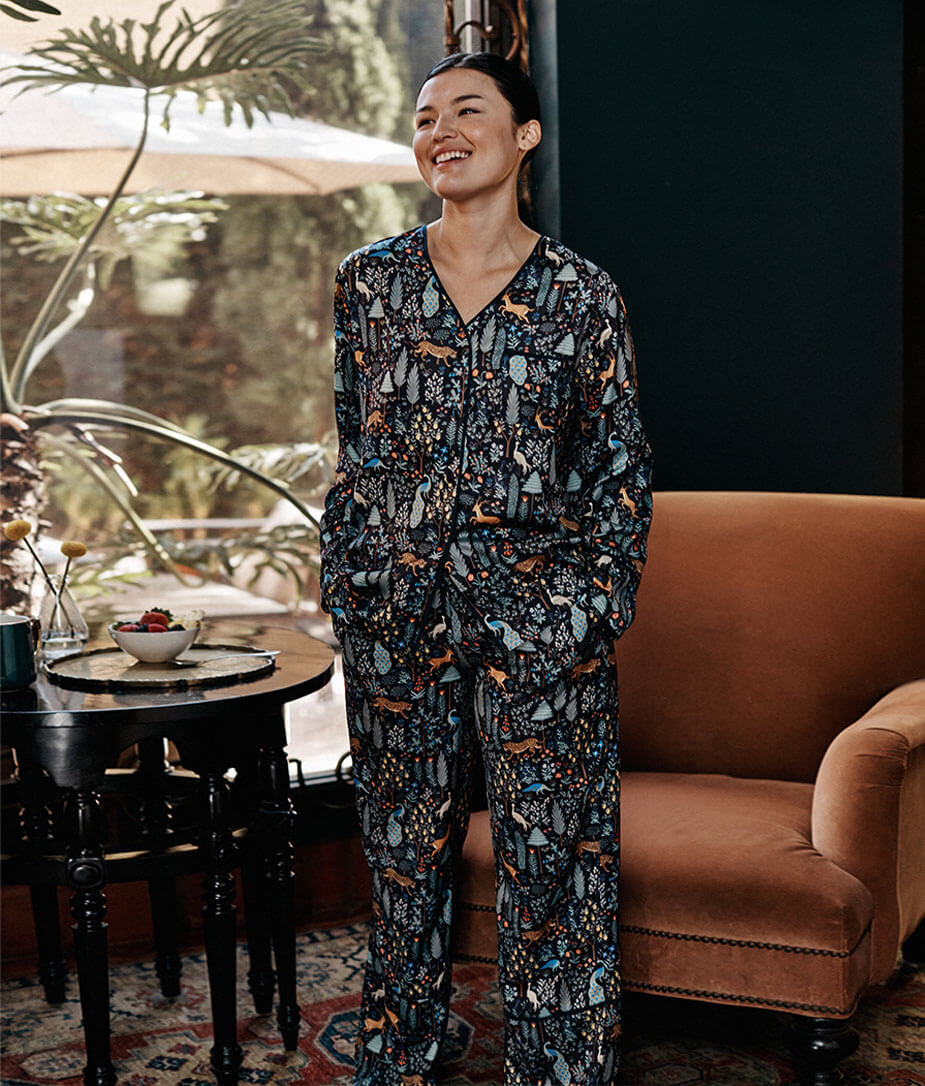 The Cloud 9 Silky Pajama Set - Menagerie