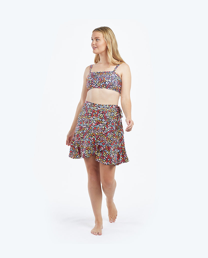 The Short Beach to Brunch Wrap Skirt - Multicolor Leopard
