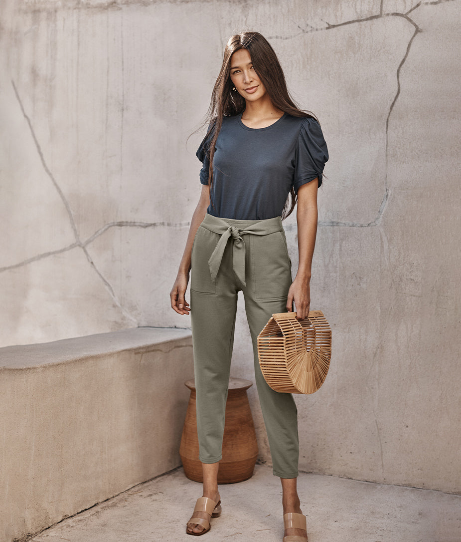 The Luxe Pima Twist-Sleeve Tee - Midnight