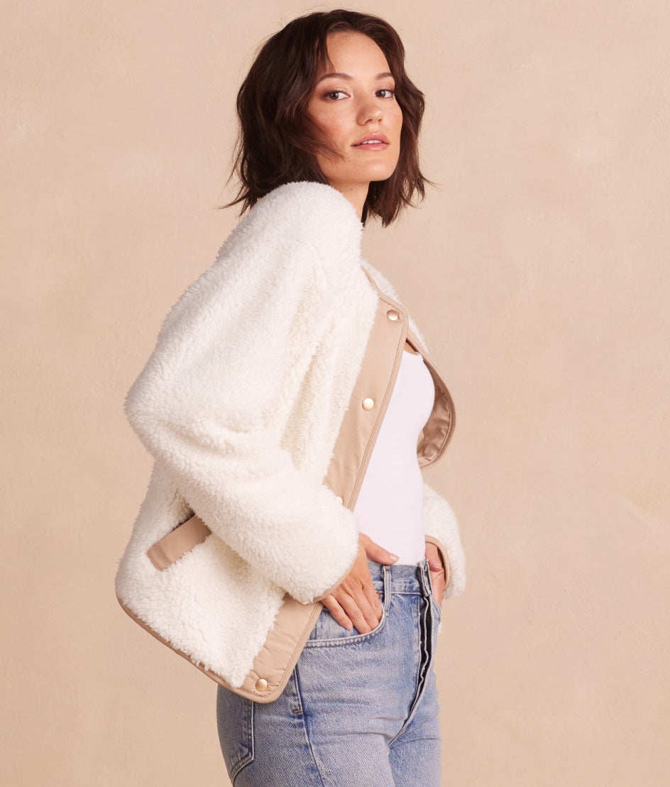 The High Pile Short Sherpa Jacket - White Sand & Moonlight