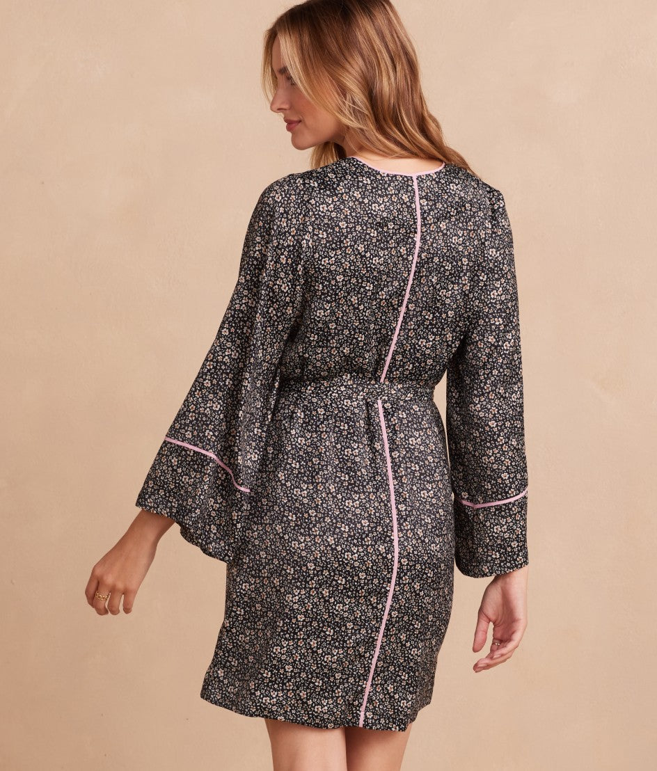 The Cloud 9 Silky Robe - In Bloom in Sea Urchin & Pink Sky