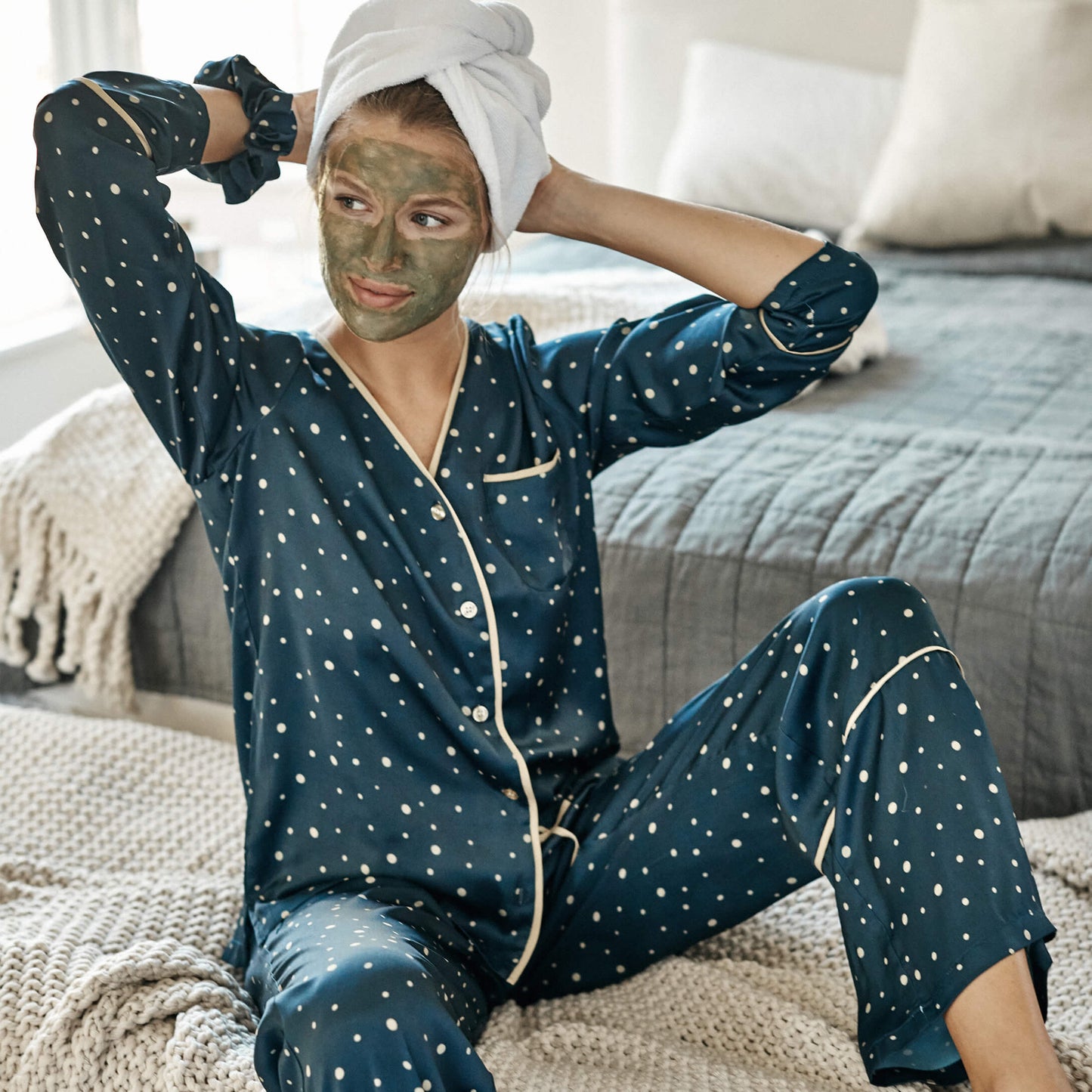 The Cloud 9 Silky Pajama Set - Main