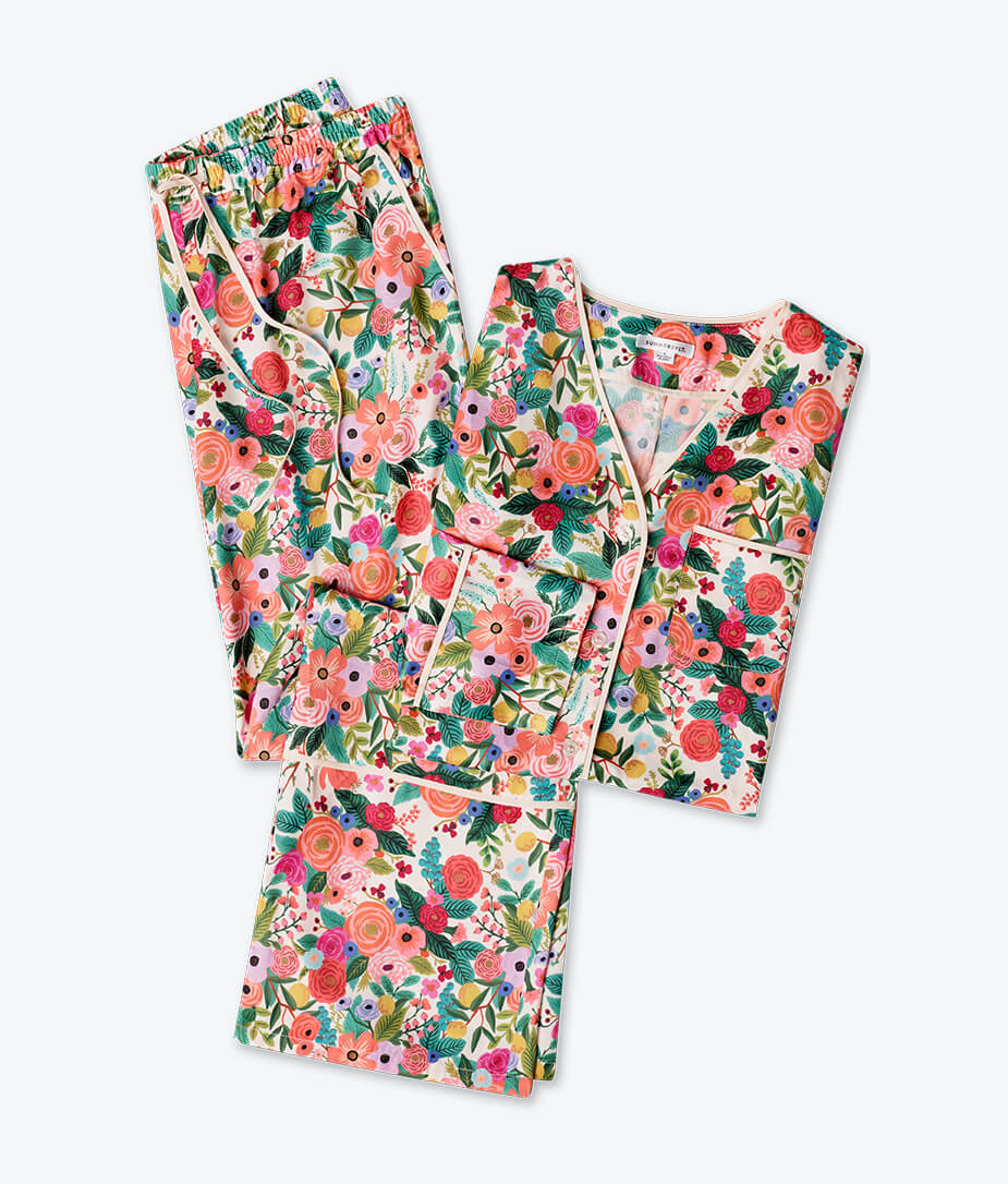 The Cloud 9 Silky Pajama Set - Garden Party