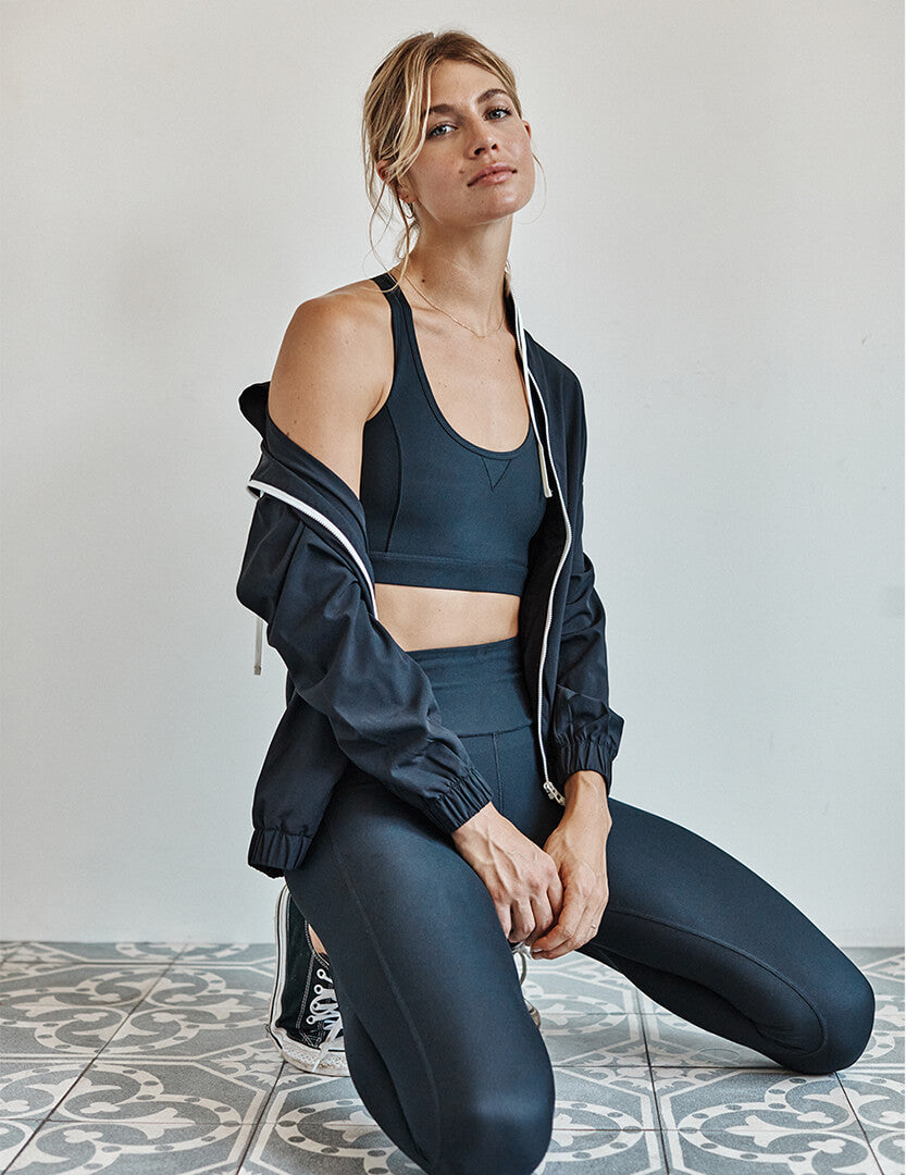 The Midi Sports Bra - Sea Urchin