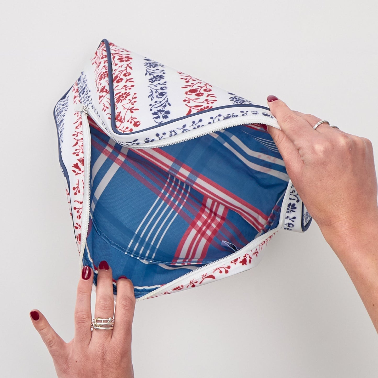 Summersalt x Weezie Large Patterned Toiletry Bag